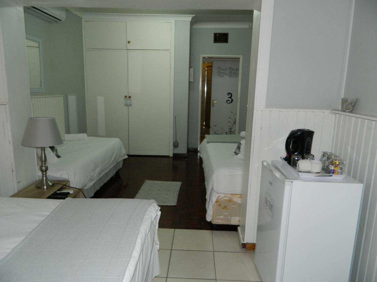 Guest House Gabby Klerksdorp Rum bild